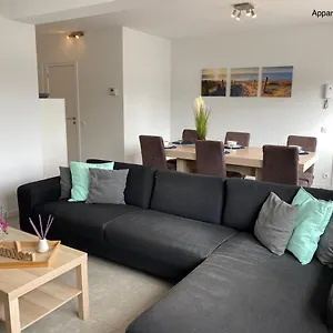 Apartment Residentie Duinenzucht - Laure I Lynne, Bredene
